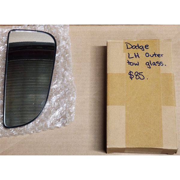 DODGE LH OUTER TOW GLASS