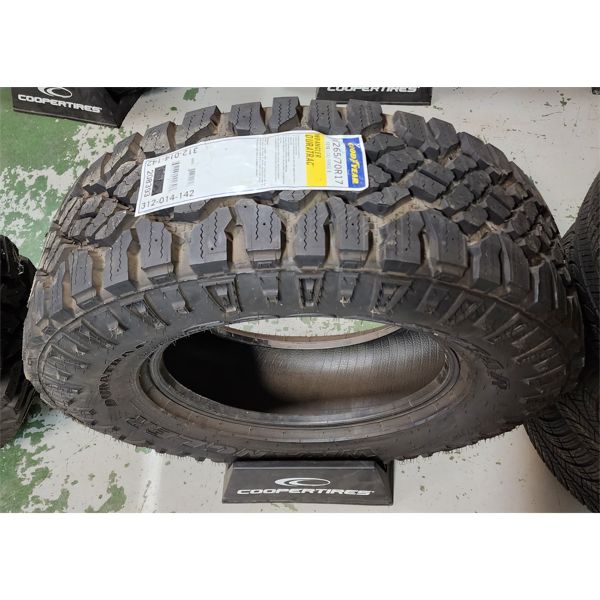 GOODYEAR WRANGLER DURATRAC TIRE 312-014-142