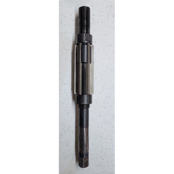 ADJUSTABLE BLADE REAMER 1 11/32" - 1 1/2"
