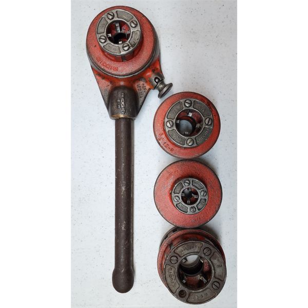 RIDGID 12-R HAND THREADER W/ ASST. SIZE DIE HEADS