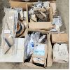 Image 1 : PALLET OF FORD INTERNATIONAL PARTS