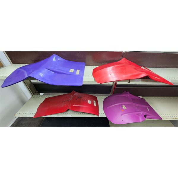 FOUR ASSORT. PLASTIC BELLY PANS