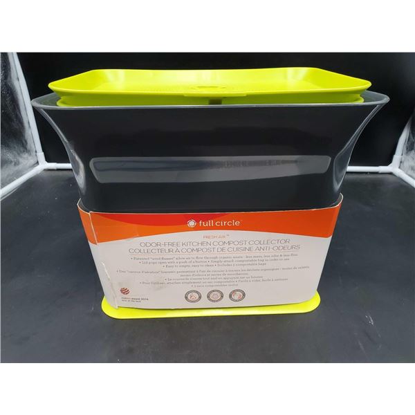 Full Circle Odor-Free Kitchen Compost Collector