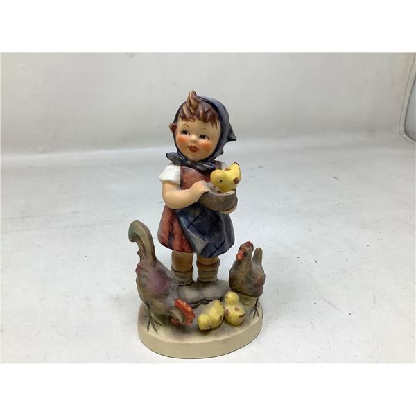 Vintage Hummel figurine - Feeding Time