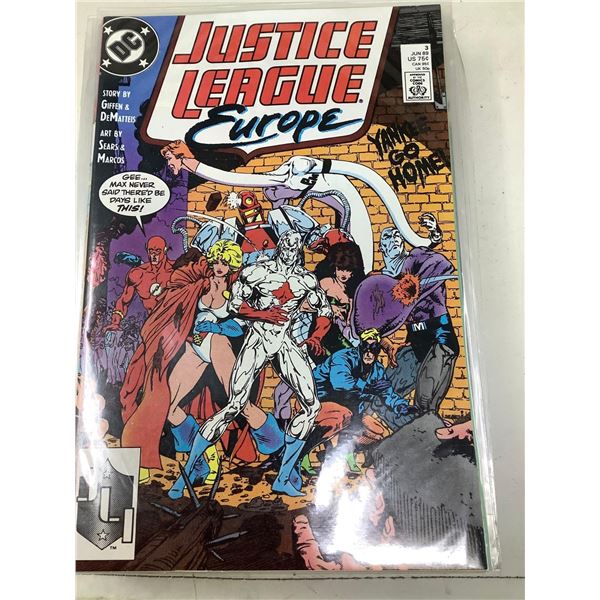 Comic Books Assorted, all in sleeves, Lot of 20