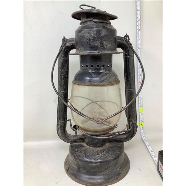 Vintage Oil Lantern - Large size
