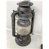 Image 2 : Vintage Oil Lantern - Large size
