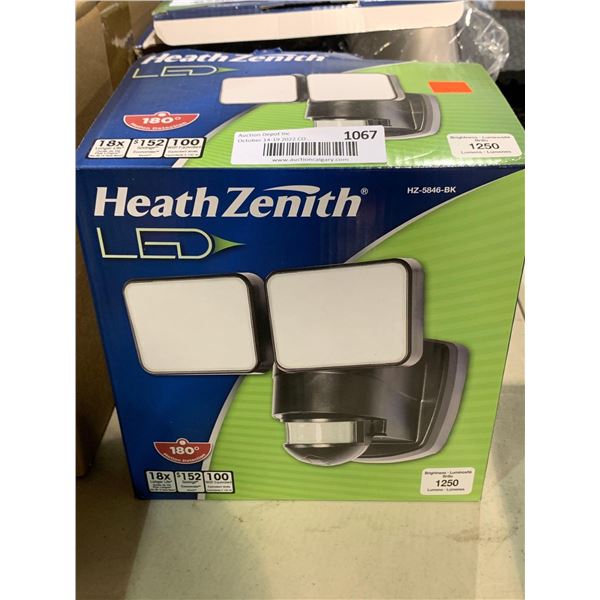 Heath Zenith LED Motion outdoor Light 1250 lumen