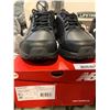 Image 2 : New Balance Mens 9 1/2 Black Trainers NEW