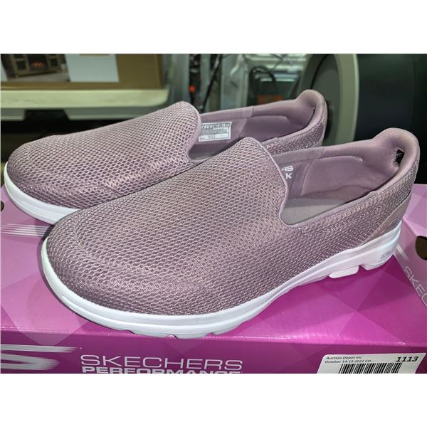 Skechers Womens Sneakers pink size 8