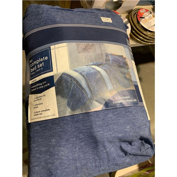 Aspen 5 Pce complete TwinXl Bed Set