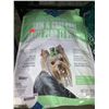 Image 1 : Blue Bison Skin & Coat Dog Food 22Lbs