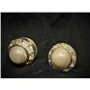 Image 2 : Pearl with Bling Stud Earrings