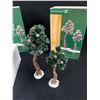 Image 3 : Deptartment 56 North Pole Woods Accessories.