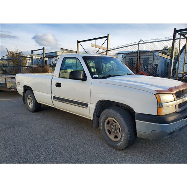 2003 CHEVROLET SILVERADO 4X4, 2DR PU, WHITE, VIN # 1GCEK14T73Z104754