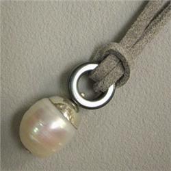 S. SILVER 13 MM SOUTH SEA PEARL AND HEMATITE UNISEX PENDANT