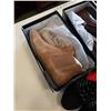 Image 2 : 3 PAIRS OF SHOES US ZIE 13 1/2, US SIZE 14, US SIZE 15