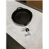 Image 1 : LODGE CAST IRON SKILLET