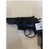 Image 10 : 2 BB GUNS ONE CO2 OTHER IS SPRING LOADED AS FOUND