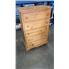 Image 1 : PINE 5 DRAWER CHEST OF DRAWERS