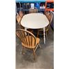 Image 1 : WHITE DINING TABLE WITH 2 LEAVES AND 6 HOOPBACK CHAIRS