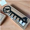 Image 2 : 4 NEW BIRD MOTIF METAL KEY CHAIN HOOK STATION 2 IN EACH BOX