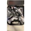 Image 4 : 2 WAHL DELUXE HAIR TRIMMER KITS