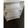 Image 3 : WHITE BOOKSHELF