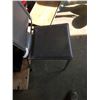 Image 3 : SCAN DESIGNS ACCENT CHAIR