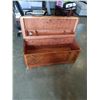 Image 2 : LANE CEDAR LINED TRUNK