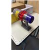 Image 8 : DYSON CYCLONE V10 MOTORHEAD CORDLESS VACUUM WITH ACCESSORIES - TESTED WORKING, RETAIL $599