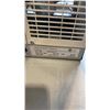 Image 12 : 2 ELECTRIC MOTORS AND HEATER