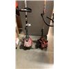 Image 2 : 2 GAS WEEDEATERS