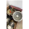 Image 2 : BOX OF BATTERY CHARGER, TOOLS AND MORE