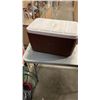 Image 7 : BRUSH CUTTER BLADE, COLEMAN COOLER AND ELECTRIC BROILER