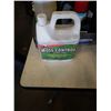 Image 2 : LOT OF SHOP FLUIDS