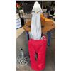 Image 2 : PATIO UMBRELLA, GARDEN HOSE ATTACHMENTS, UMBRELLA STAND