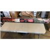 Image 1 : HYPER LITE LED TAILGATE BAR