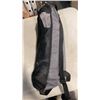 Image 2 : IGLOO COOLER AND FOLDING SLIM CHAIR
