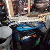 Image 1 : PALLET OF DEFECTIVE STORE RETURN MERCHANDISE