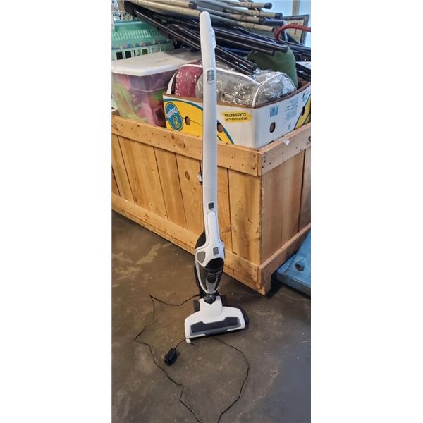 Eureka 2-in-1 Stick Vacuum Working Retail $222