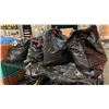 Image 1 : 4 BAGS OF AMAZON OVERSTOCK ITEMS