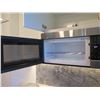 Image 2 : Bosch HMV5053U/01 Over-The-Range Microwave Oven
