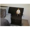 Image 2 : Bedroom Set w/ King-Size Mattress, Headboard, 2 Nightstands & 2 Lamps, Comforter, Sheets, Pillows,