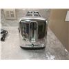 Image 2 : Cuisinart Metal 2 Slice Long-Slot Toaster