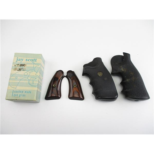 REVOLVER GRIPS
