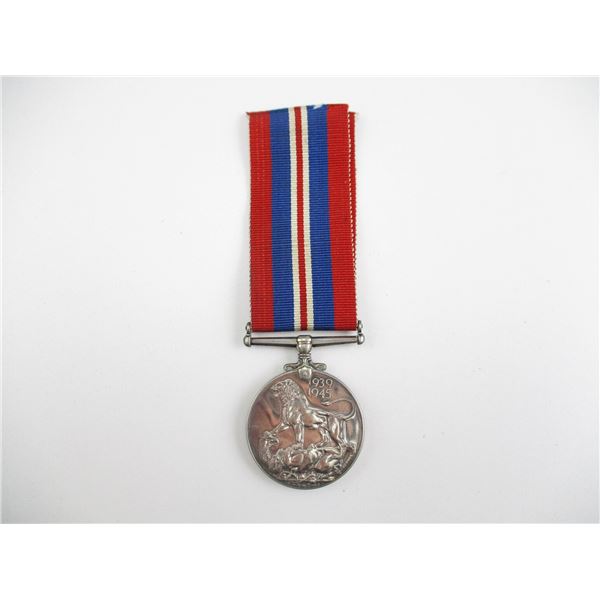 WWII CANADIAN / BRITISH MEDAL LOT