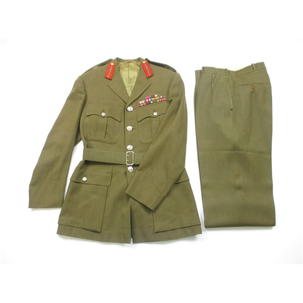 CANADIAN MILITARY DRESS UNIFORM