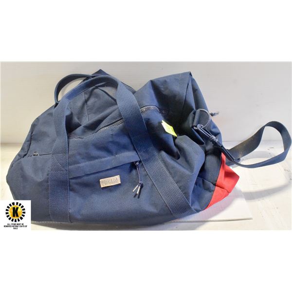 HOLLISTER RED & BLUE WEEKENDER BAG