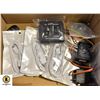 Image 1 : BOX OF ELECTRIAL ITEMS